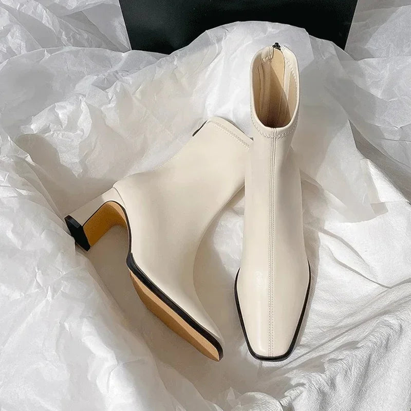 Bottines bout carré à talon bloc — doublure chaude