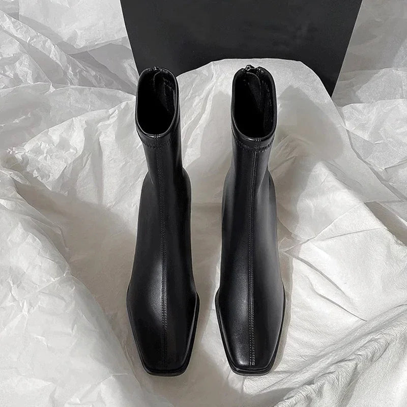 Bottines bout carré à talon bloc — doublure chaude